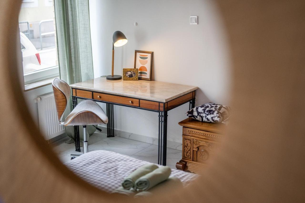 Wohlfuehlwohnung Mit 25 Qm Terrasse, Netflix Κόμπλεντς Εξωτερικό φωτογραφία