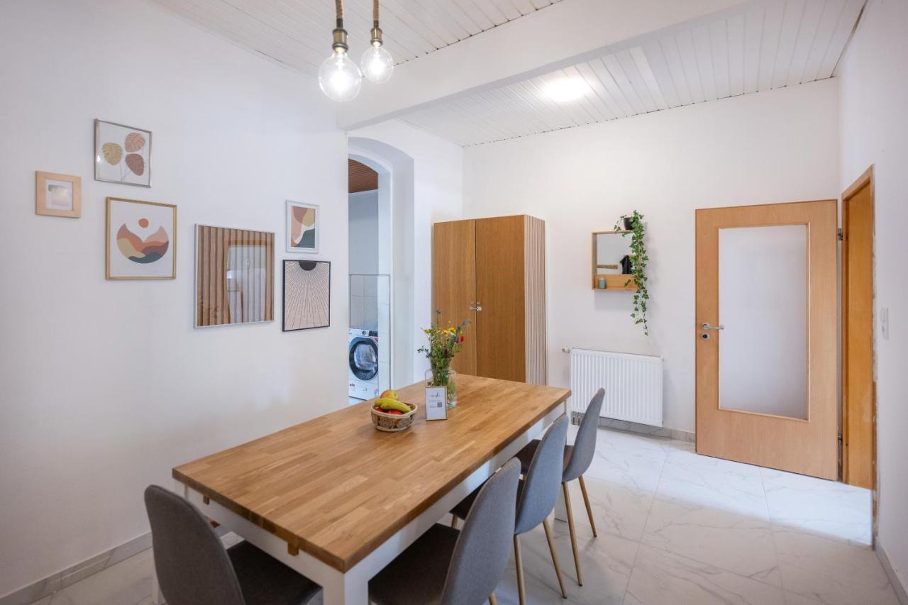 Wohlfuehlwohnung Mit 25 Qm Terrasse, Netflix Κόμπλεντς Εξωτερικό φωτογραφία
