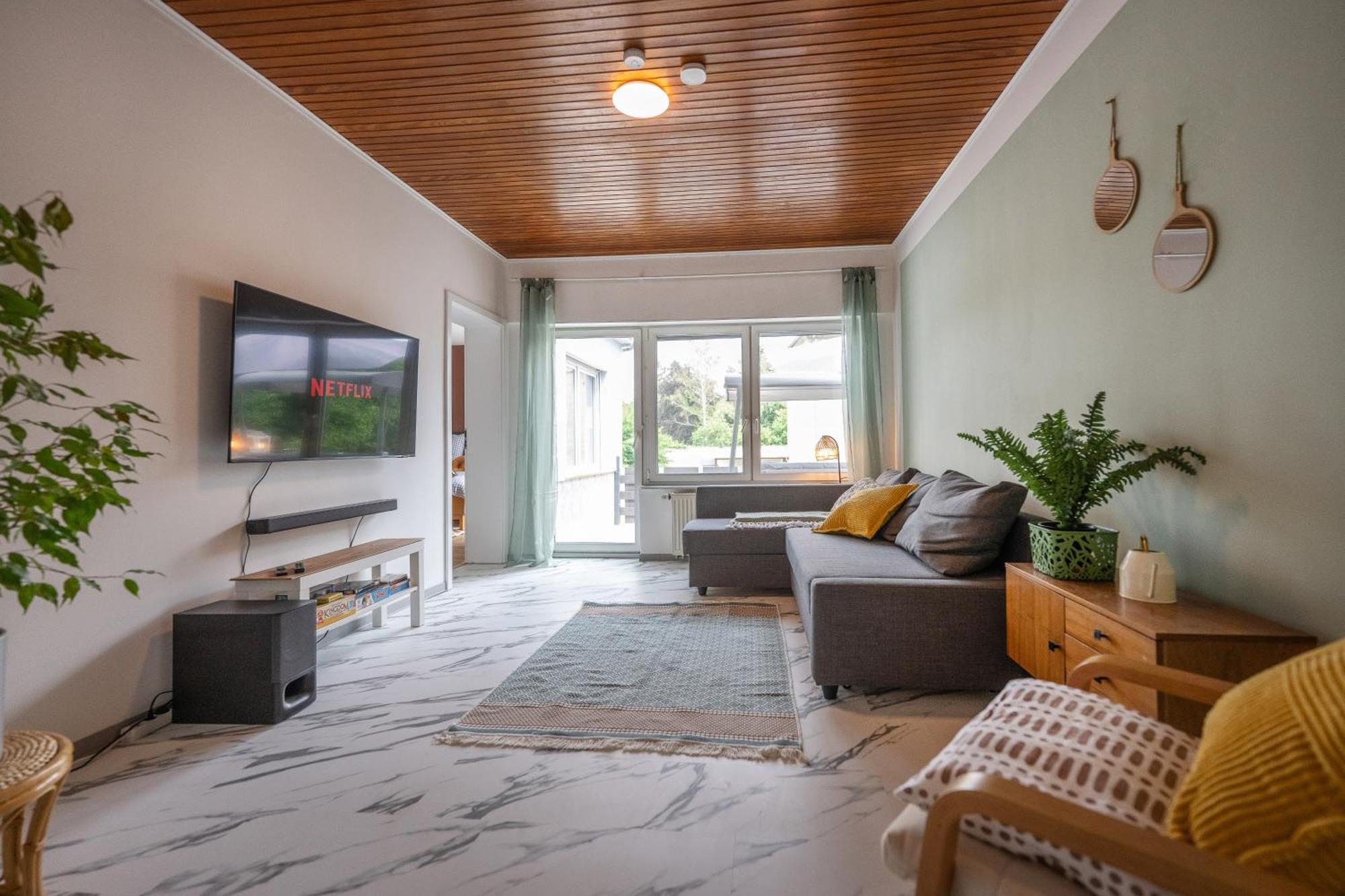 Wohlfuehlwohnung Mit 25 Qm Terrasse, Netflix Κόμπλεντς Εξωτερικό φωτογραφία